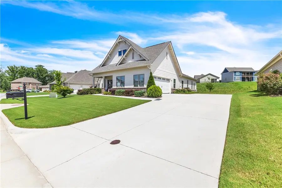 2504 Fountainview Court, Auburn, AL 36832 - #3