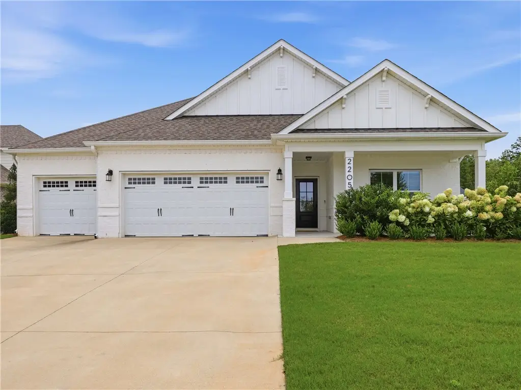 2205 Beckwith Lane, Opelika, AL 36081 - #1