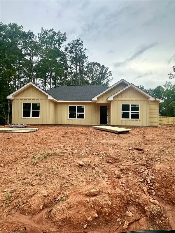 108 Lee Road 781, Valley, AL 36854