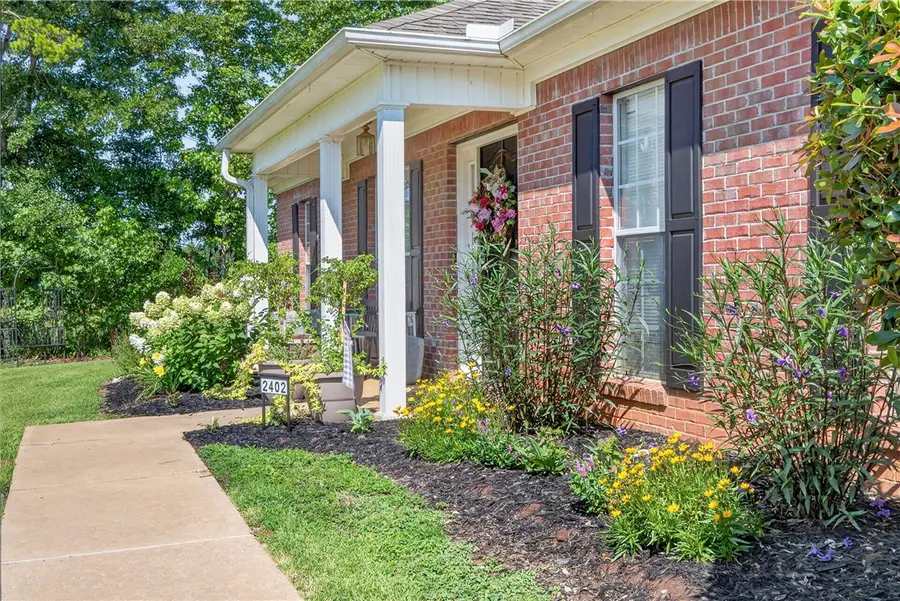 2402 Waterford Drive, Valley, AL 36854 - #2