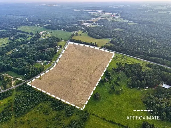 5084 County Road 388, Valley, AL 36854