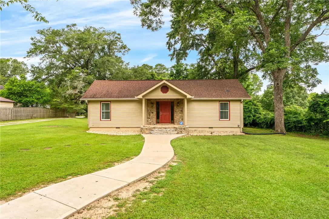 580 E University Drive, Auburn, AL 36830 - #1
