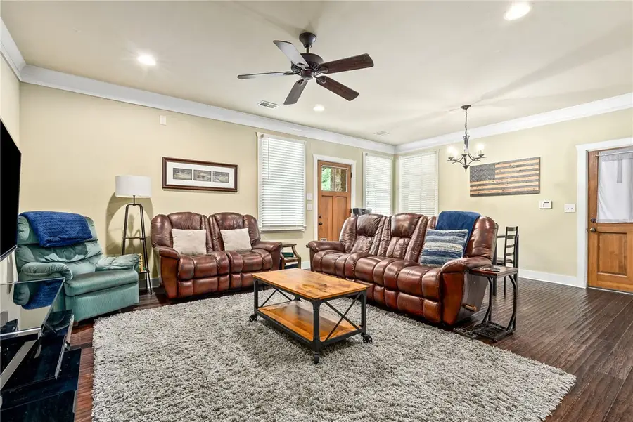 650 Dekalb Street #1014, Auburn, AL 36830 - #3