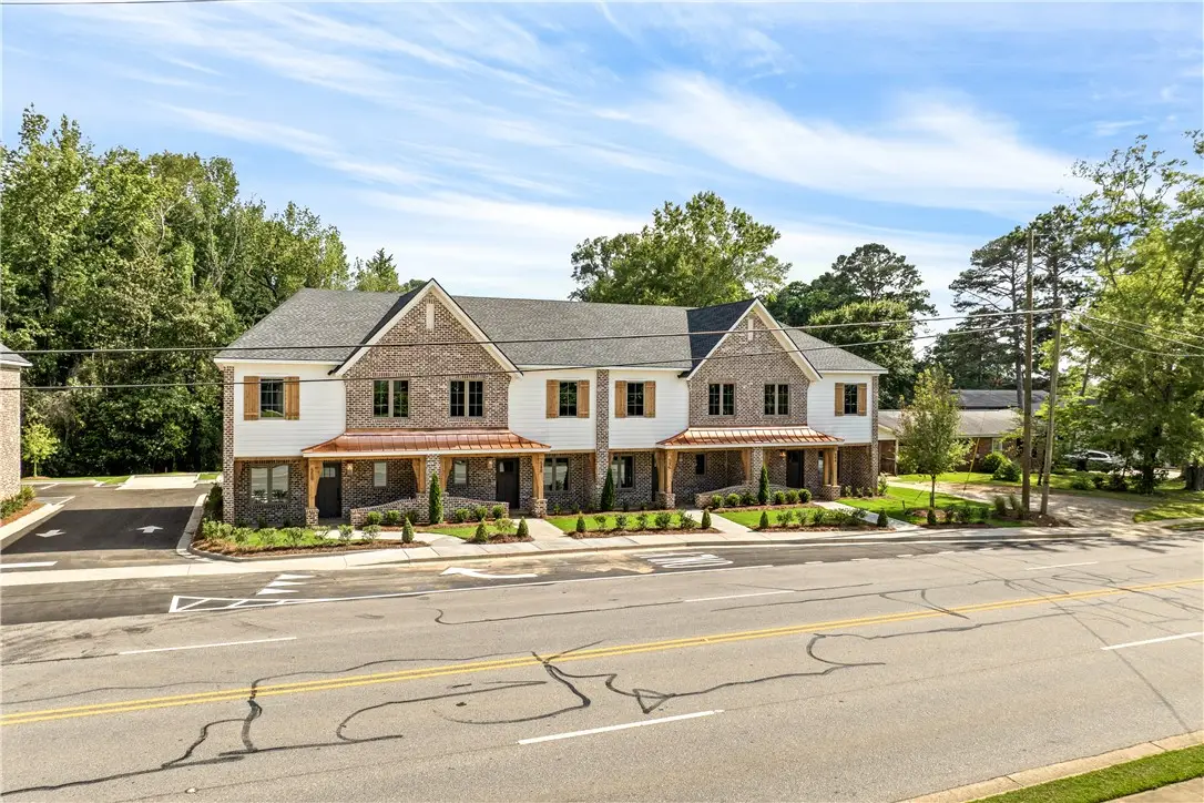 554 E Glenn Avenue, Auburn, AL 36830 - #1