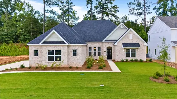 2221 Brock Drive, Opelika, AL 36801