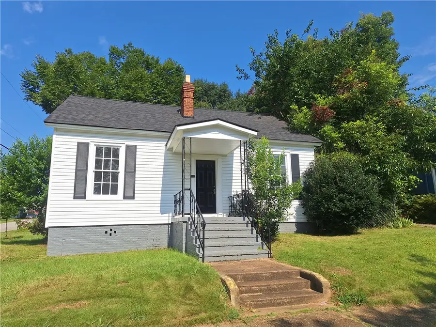 212 S 5th Avenue, Lanett, AL 36863 - #2