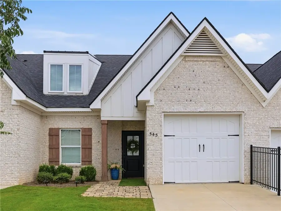 545 Cloverdale Drive, Auburn, AL 36830 - #2