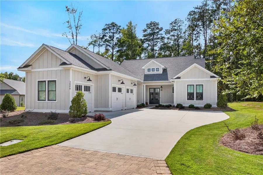 3006 National Village Parkway, Opelika, AL 36801 - #2