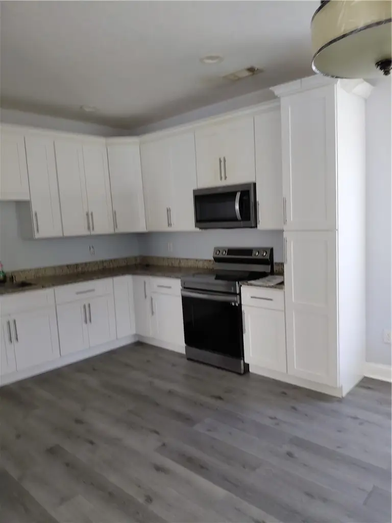 605 & 607 E 10th Street, West Point, GA 31833 - #3