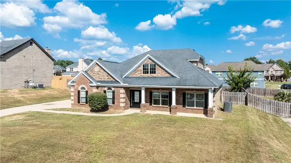 151 Landing Way, Smiths Station, AL 36877