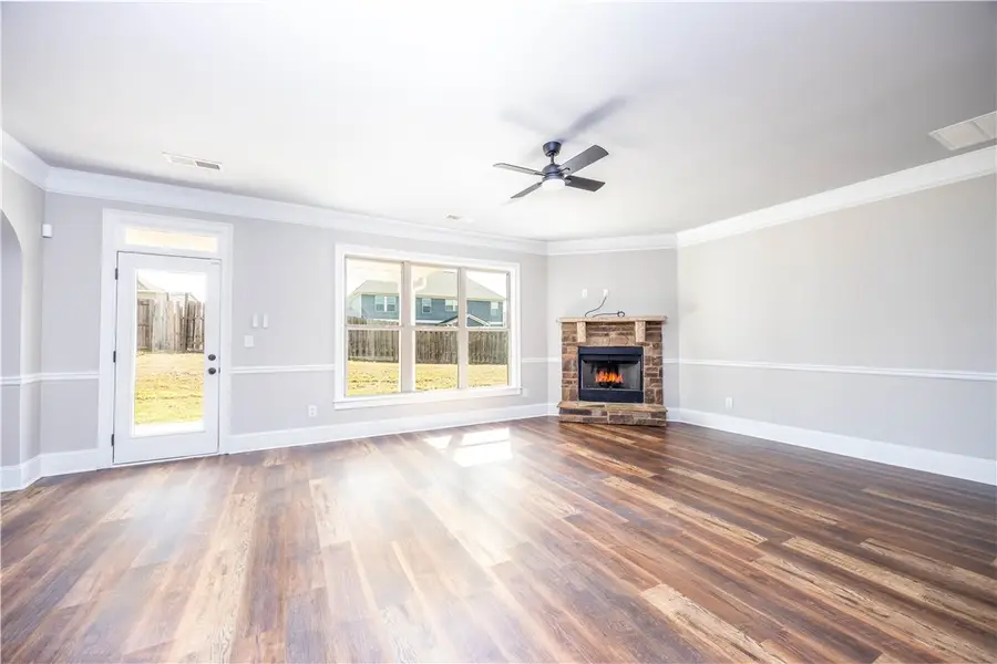 151 Landing Way, Smiths Station, AL 36877 - #2