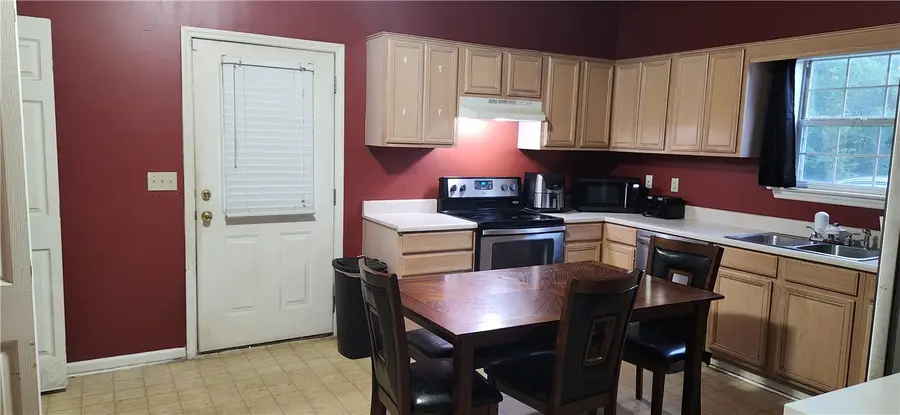 1282 Valley Road, Valley, AL 36854 - #2