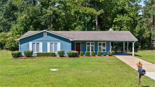 3206 Northgate Drive, Opelika, AL 36801