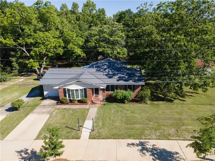 1106 Martin Luther King Drive, Auburn, AL 36832 - #2