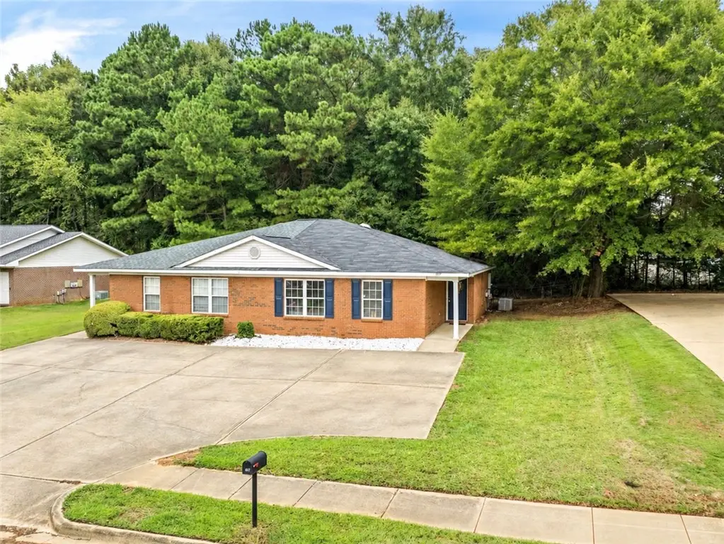 387 E Longleaf Drive, Auburn, AL 36832 - #1