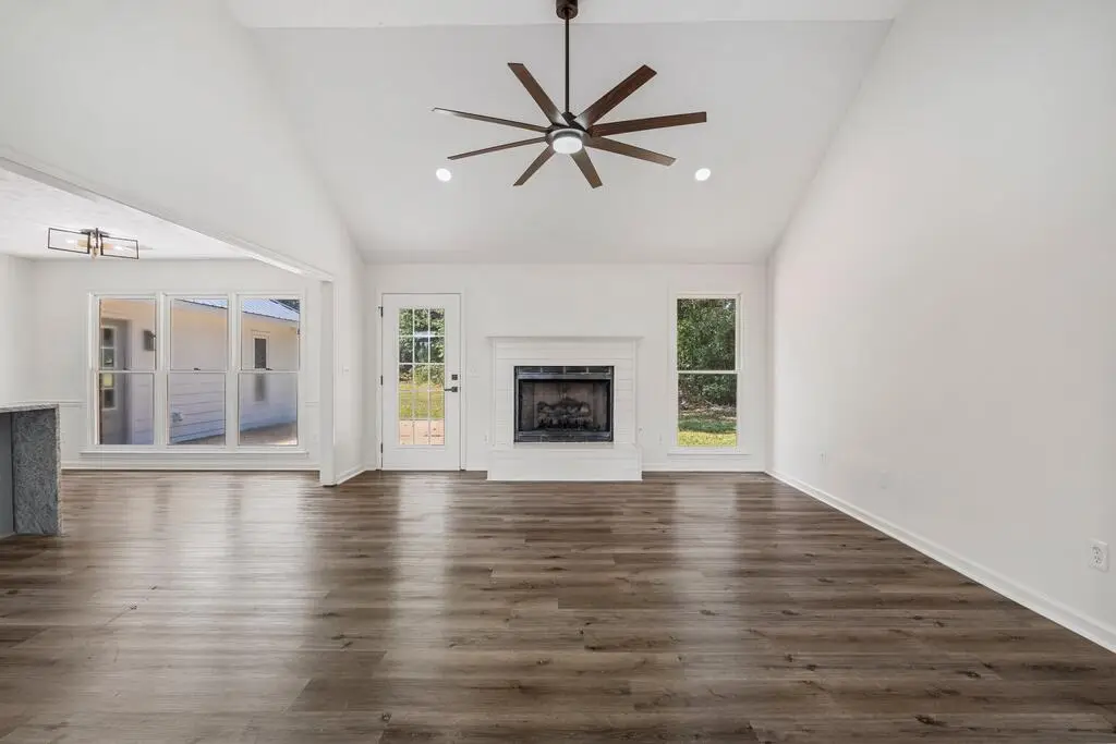 925 Lee Road 238, Phenix City, AL 36870 - #1