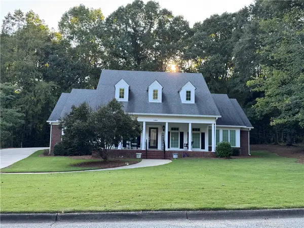 1464 Crossing Way, Auburn, AL 36830
