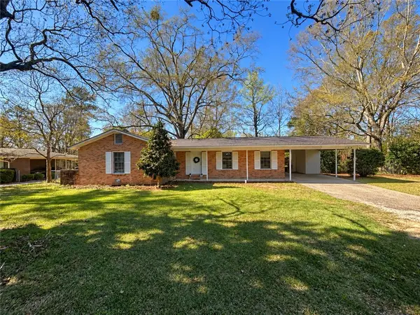 744 Hollon Avenue, Auburn, AL 36830