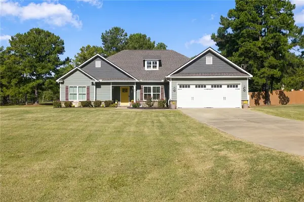 65 Addison Way, Smiths Station, AL 36877