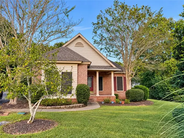 843 Berry Lane, Auburn, AL 36830
