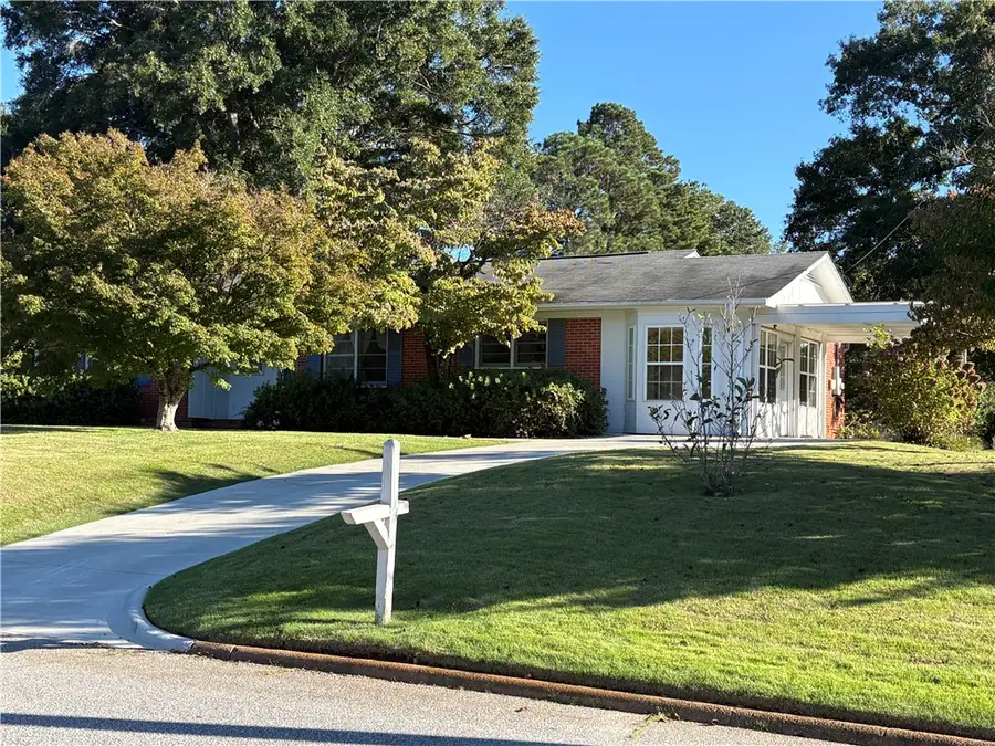 209 Etowah Avenue, Opelika, AL 36801 - #3