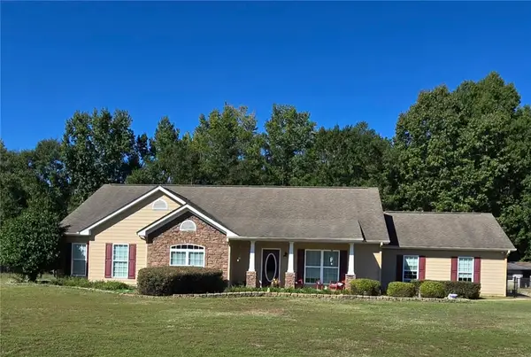 12 Diamond Street, Opelika, AL 36804