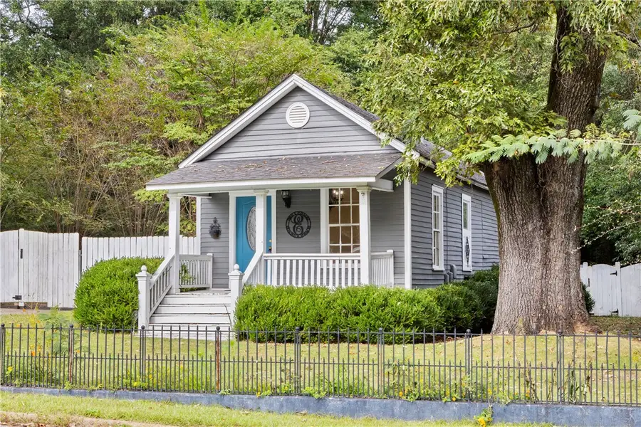 107 17th Place, Opelika, AL 36801 - #2