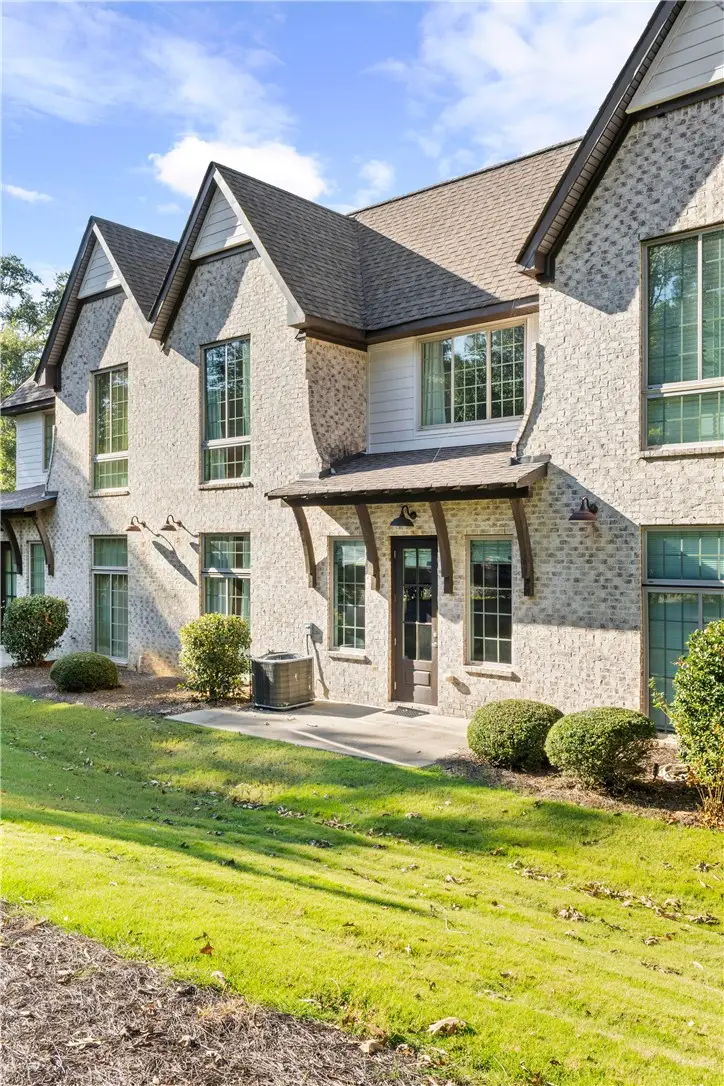 1718 W Farmville Road, Auburn, AL 36830 - #2