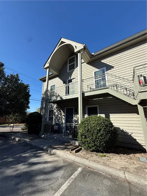 544 W Magnolia Avenue #8, Auburn, AL 36832