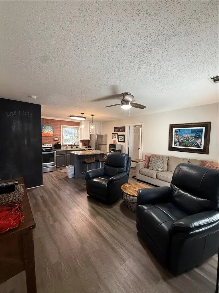 544 W Magnolia Avenue #8, Auburn, AL 36832 - #2