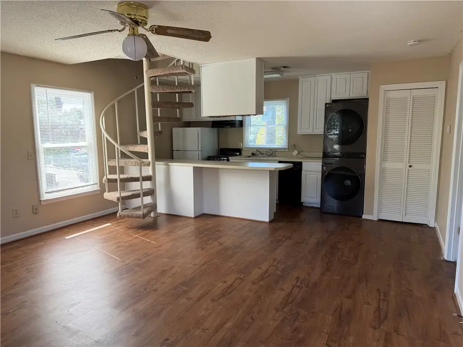 546 W Magnolia Avenue #34, Auburn, AL 36832 - #3
