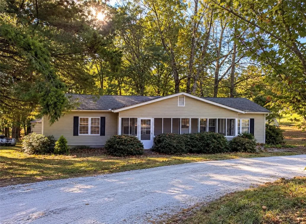 268 Lee Road 186, Opelika, AL 36804 - #1