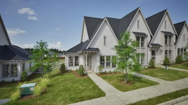 3201 Bottle Way, Auburn, AL 36830
