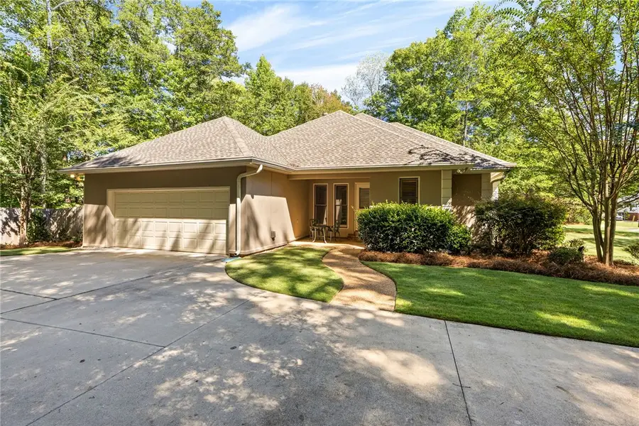 638 Woody Drive, Auburn, AL 36832 - #3