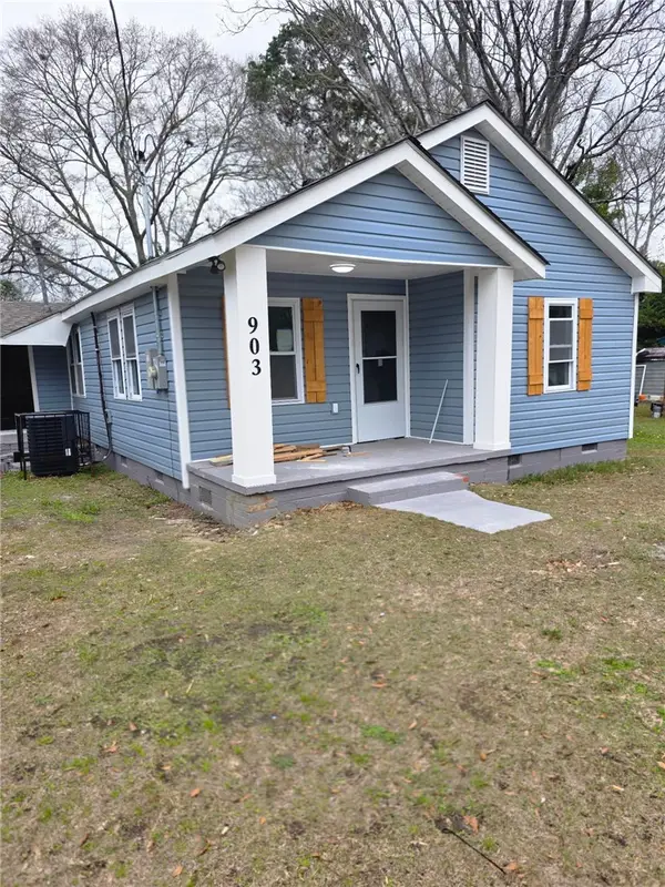 903 Della Sullins Street, Tuskegee, AL 36803