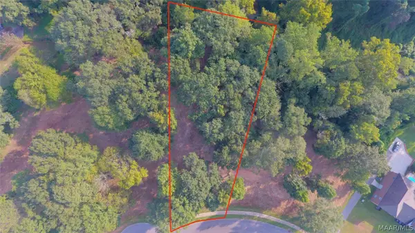 305 Firefly, Prattville, AL 36066