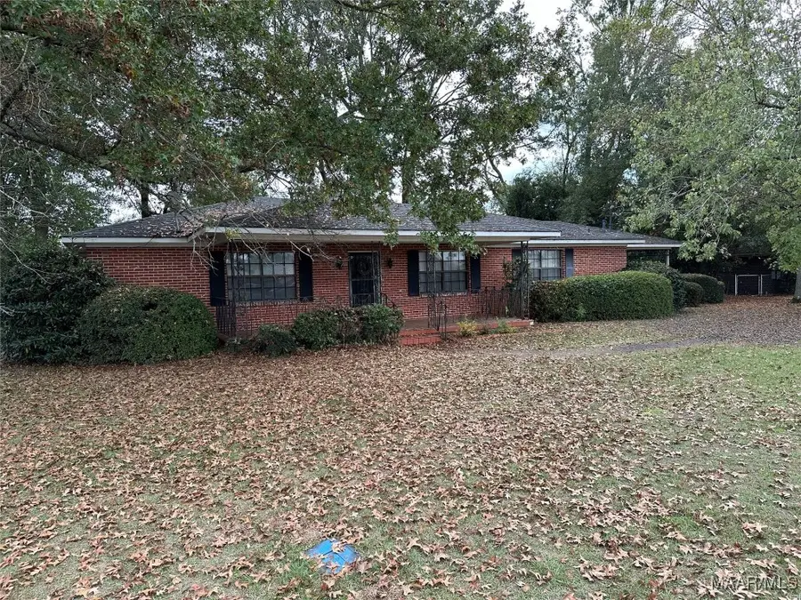 225 Merrimac Drive, Selma, AL 36701 - Image #3