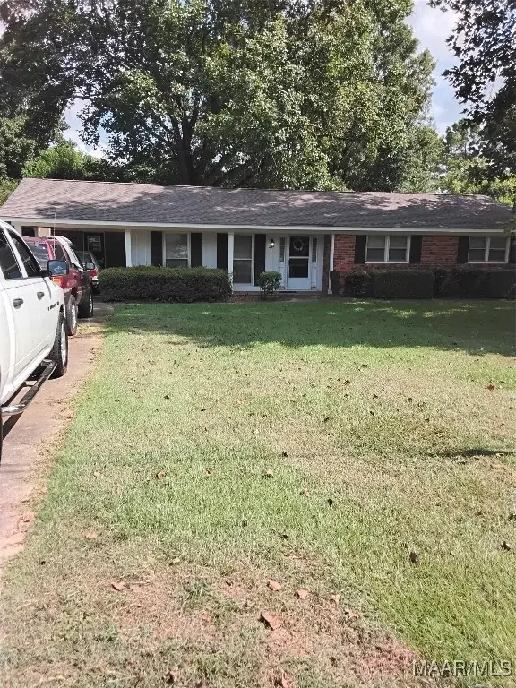 22 Glendale Drive, Selma, AL 36701
