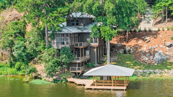 180 Grays Ferry Road, Titus, AL 36080