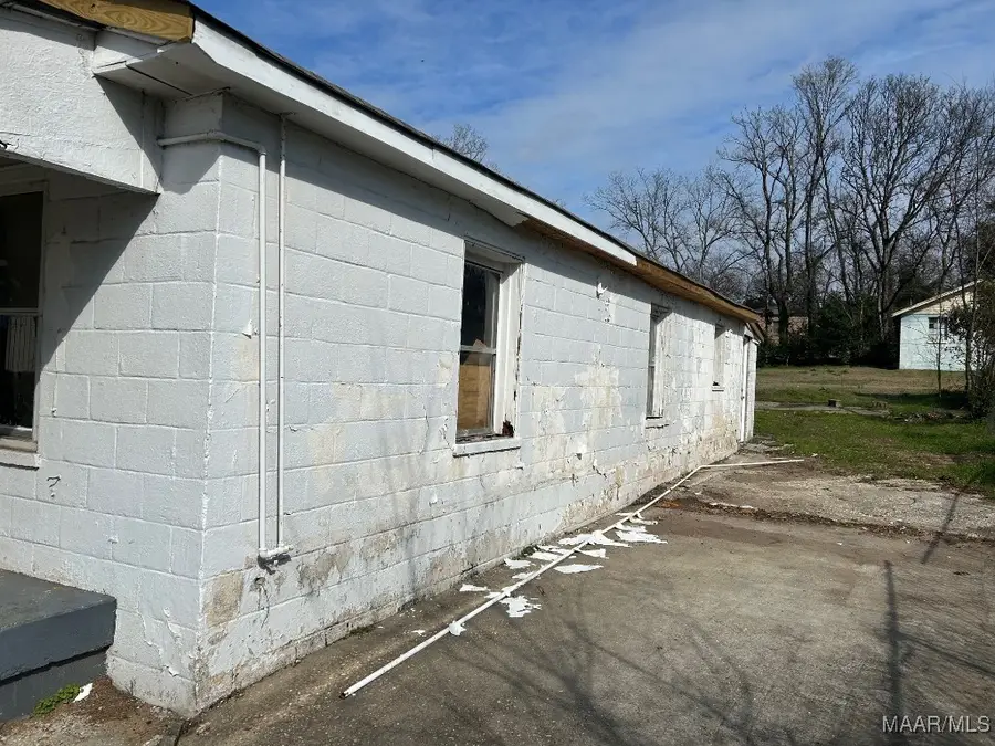 545 Oak Street, Montgomery, AL 36104 - Image #2