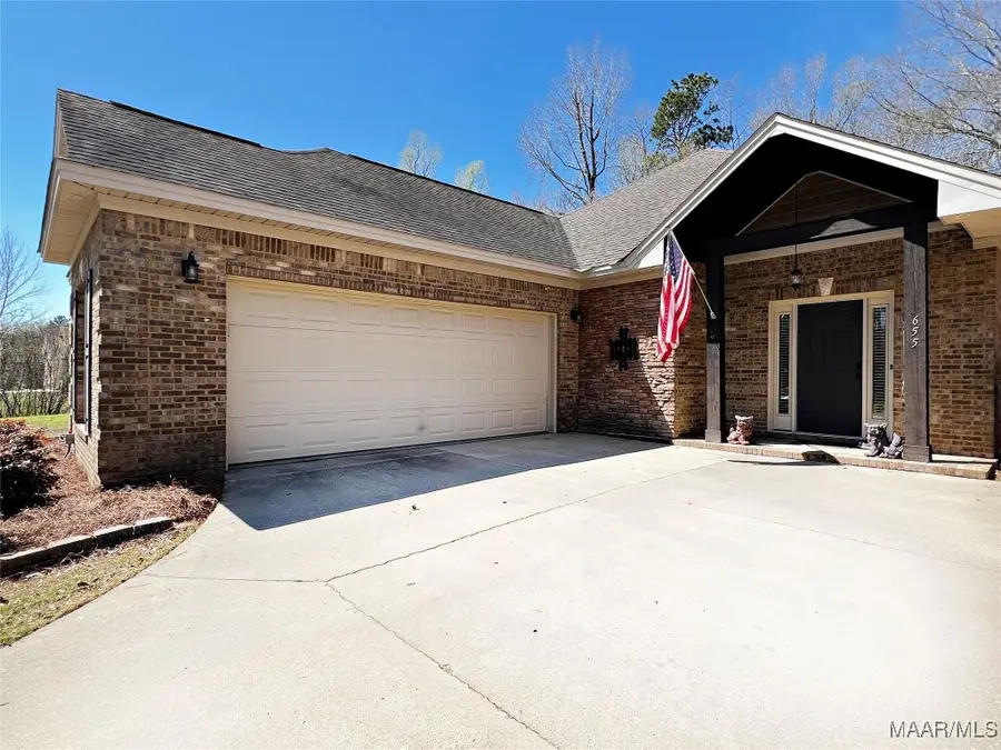 655 River Birch Circle, Wetumpka, AL 36093 - #2