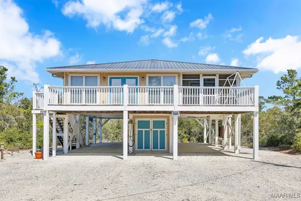 8407 Robley Lane, Gulf Shores, AL 36542