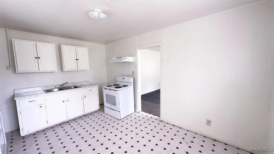 378 W Delano Avenue, Montgomery, AL 36105 - Image #2