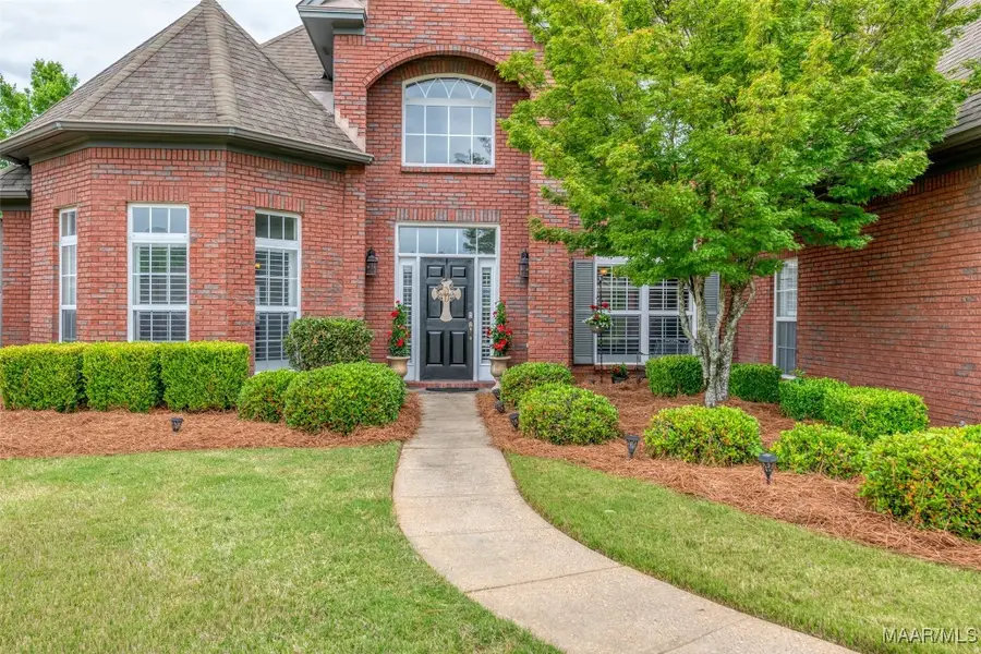 8207 Stonewall Court, Montgomery, AL 36116 - Image #2