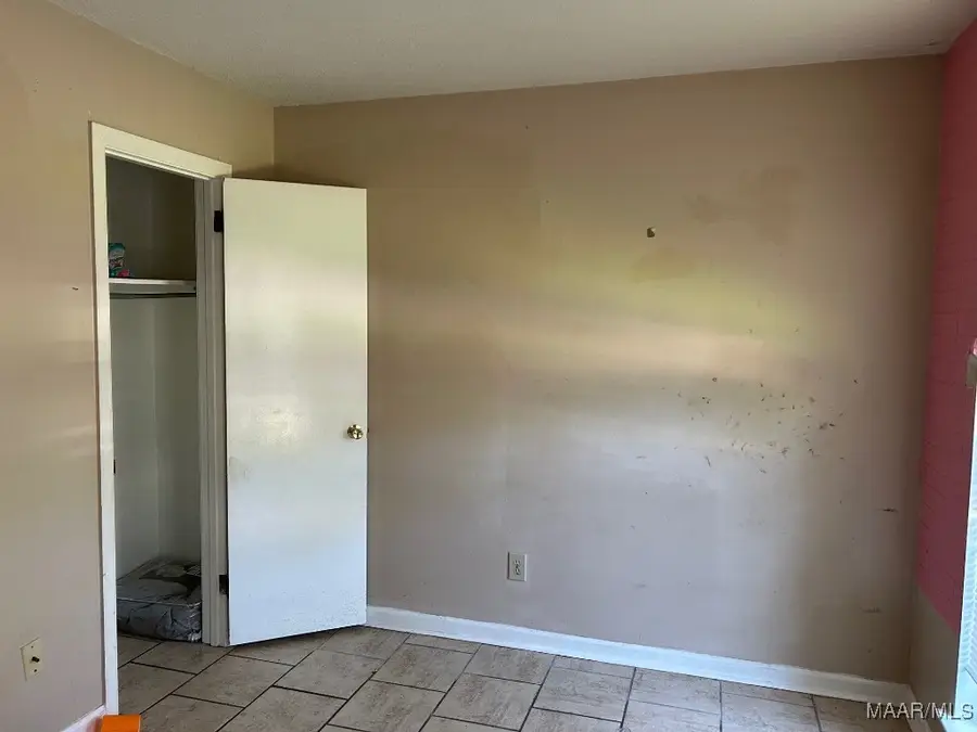 6072 Sherburn Road, Montgomery, AL 36116 - Image #3