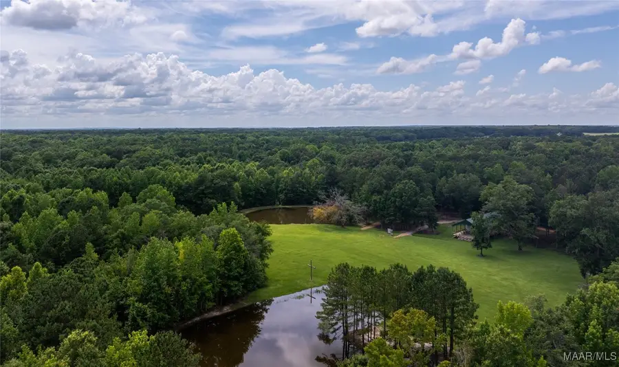 112 Fleeton Road, Letohatchee, AL 36047 - Image #3