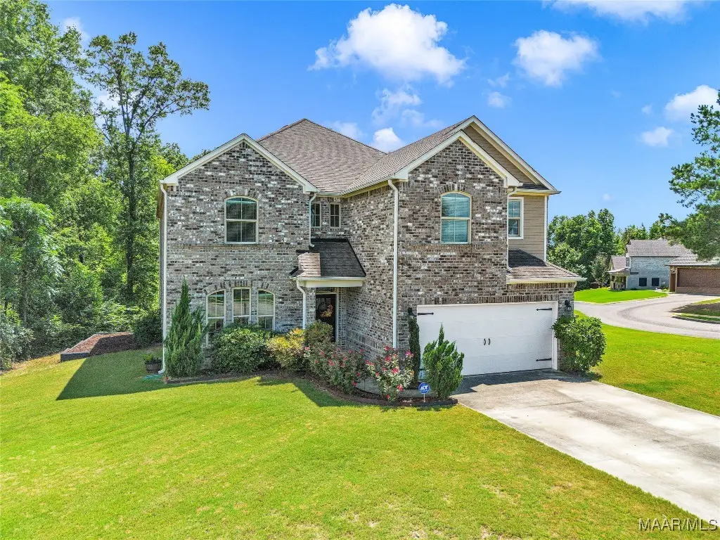 18 Abercorn Drive, Deatsville, AL 36022 - Image #1