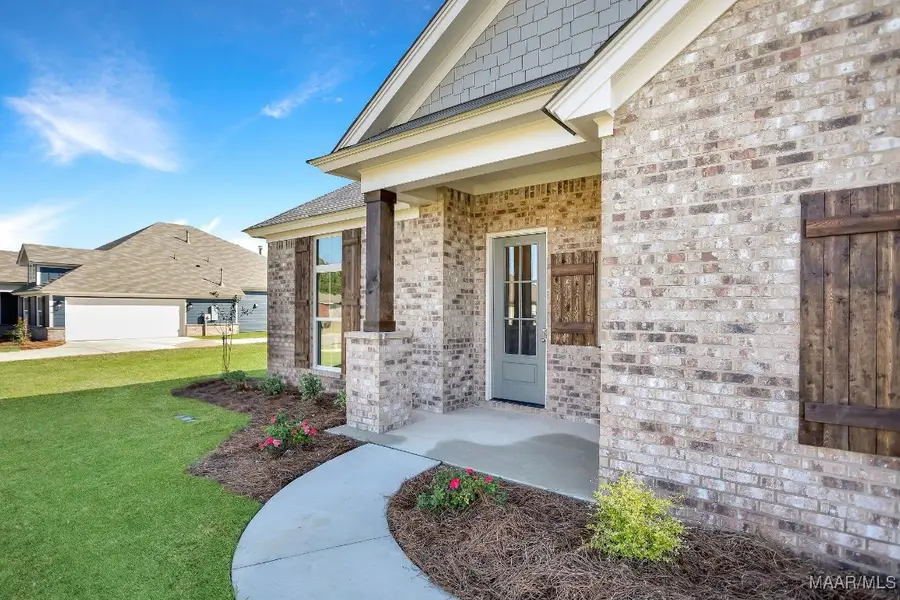 646 Cotton Terrace Loop, Deatsville, AL 36022 - Image #3