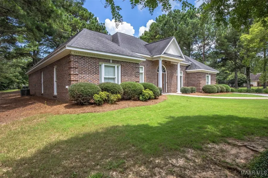 201 Laurel Springs Court, Pike Road, AL 36064 - Image #3