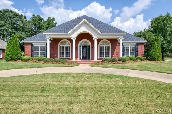 404 Grove Park Loop, Wetumpka, AL 36093